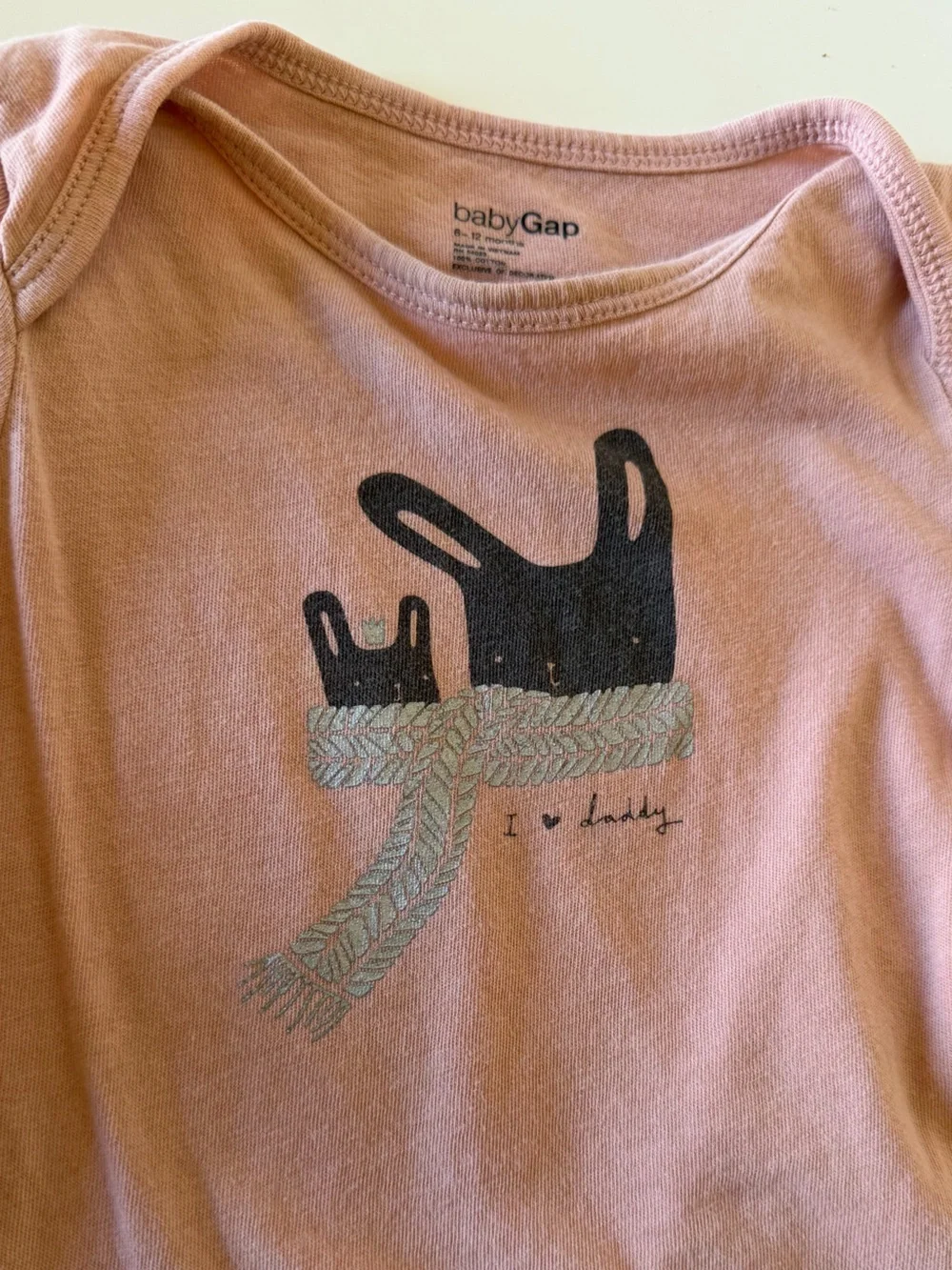 GAP “I Love Daddy” Baby Long-sleeve Onesie Bodysuit